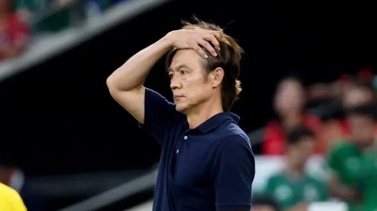 Korea Selatan Gagal ke 32 Besar, Hong Myung-Bo Mengundurkan Diri