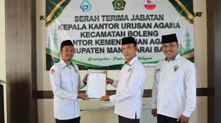 Kemenag Mabar Serahkan SK Kepala KUA Boleng, Perkuat Pelayanan Keagamaan