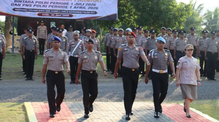 Hari Bhayangkara Ke-80, 71 Personel Polres Ende Naik Pangkat Resmi