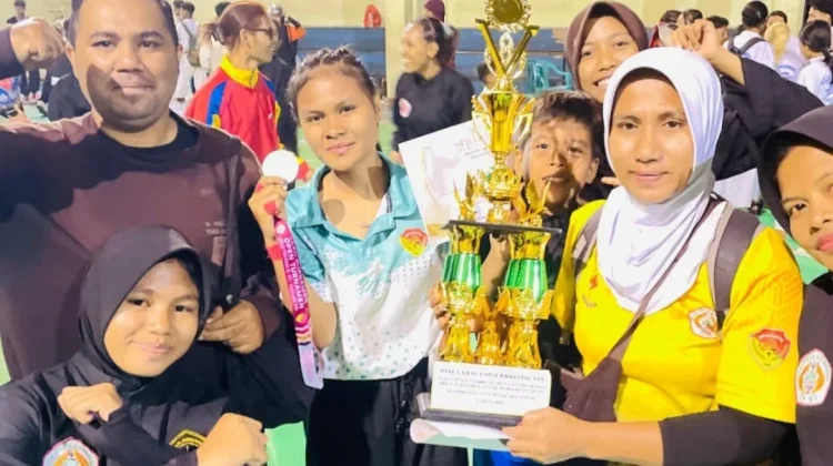 Ende Raih Juara Umum Dua Open Pencak Silat NTT