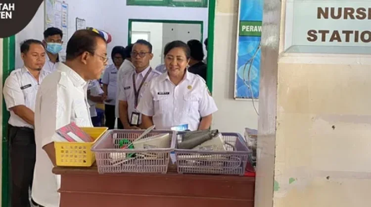 Bupati Ende Tinjau Rehabilitasi RSUD, Pastikan Layanan Tetap Optimal