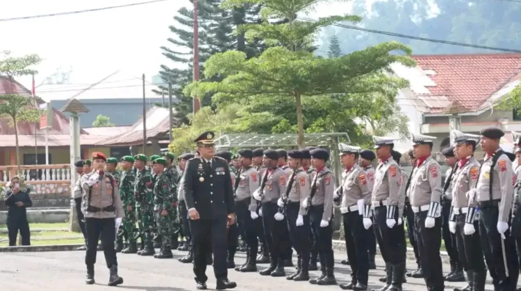 Kapolres Ngada Tegaskan Komitmen Polri Layani Masyarakat