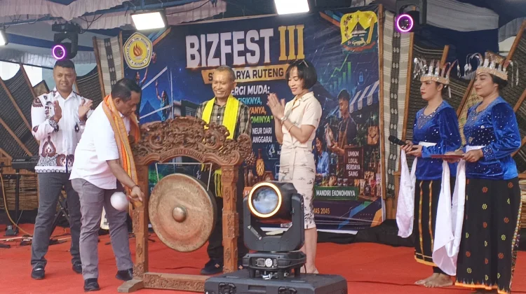STIE Karya Ruteng Gelar Bizfest III, Libatkan 50 Pelaku UMKM
