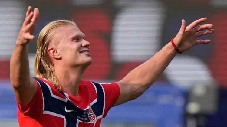 Haaland Antar Norwegia Ukir Sejarah ke Perempat Final Piala Dunia