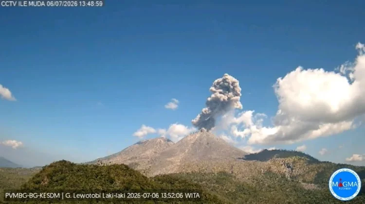 Gunung Lewotobi Laki-laki Kembali Erupsi, Kolom Abu 1,4 Kilometer