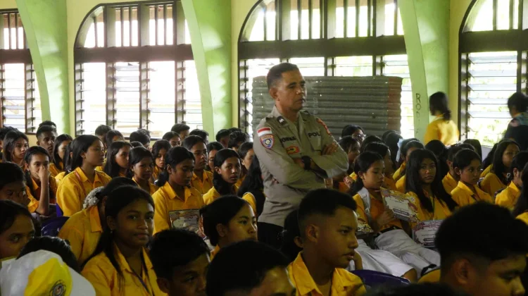 Sebanyak 432 Murid Baru Syuradikara Ikuti Sosialisasi Bahaya Bullying