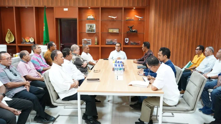 Gubernur Perkuat Sinergi dengan Sesepuh Ende dan IKEF Dukung Pembangunan Daerah