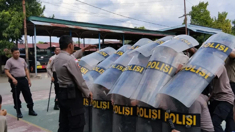 Sat Samapta Polres Ende Asah Kemampuan Dalmas Hadapi Kontinjensi