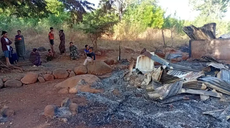 Rumah Warga Hoder Ludes Terbakar, Korban Butuh Bantuan