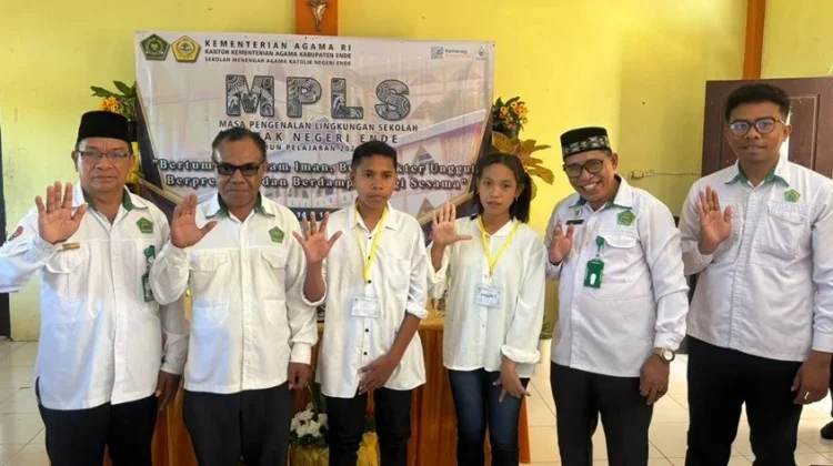 Kemenag Ende Dorong Sekolah Menjadi Ruang Belajar yang Rukun dan Inklusif