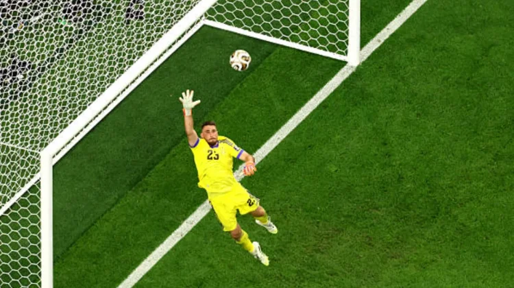 Unai Simón Ukir Rekor saat Prancis Gagal Cetak Gol