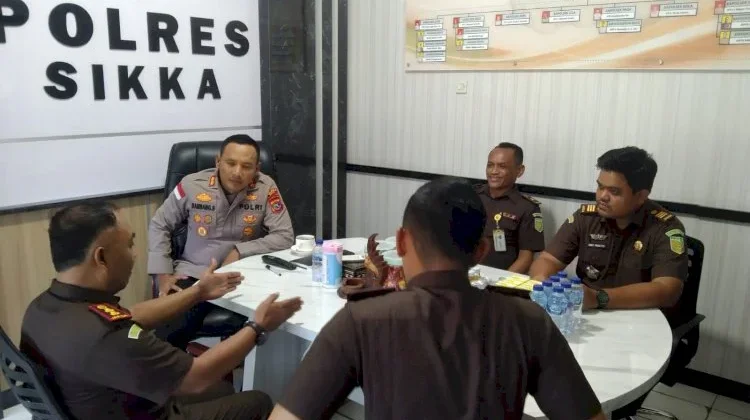 Polres Sikka dan Kejari Perkuat Sinergi Penegakan Hukum Bersama