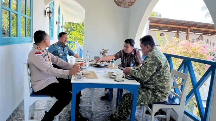 Kapolres dan Dandim Sikka Perkuat Sinergitas Jaga Stabilitas Daerah