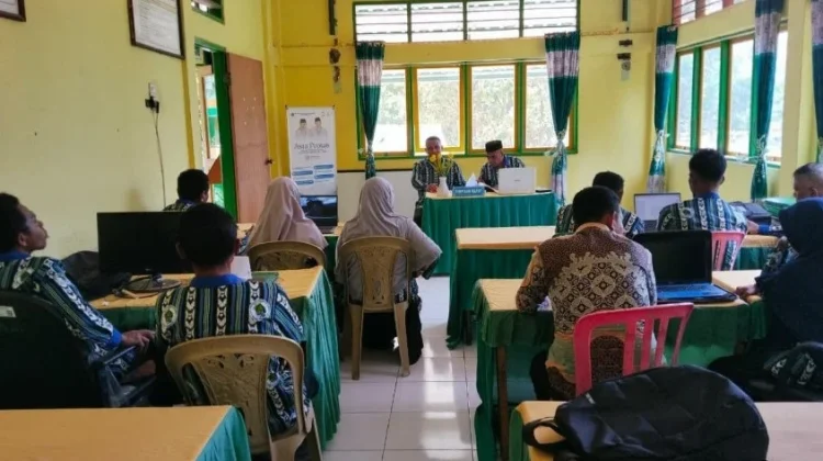 MIN Lembata Review Kurikulum untuk Tingkatkan Mutu Pembelajaran