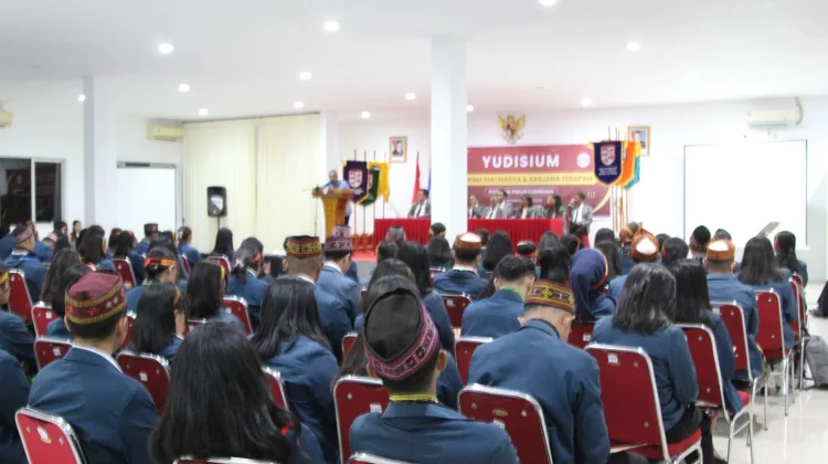 Politeknik eLBajo Commodus Yudisiumkan 134 Mahasiswa