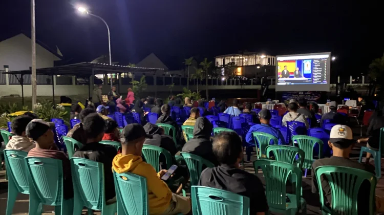 Warga Apresiasi Nobar Final Piala Dunia 2026 yang Digelar Kodim 1630/Mabar dan RRI