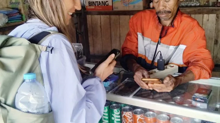 Harmoni Tradisi dan Digitalisasi di Desa Wisata Wae Lolos