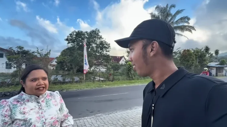 Dari Sambut Baru hingga Makan Bersama, Pengalaman Berkesan Akbar Kelana di Flores