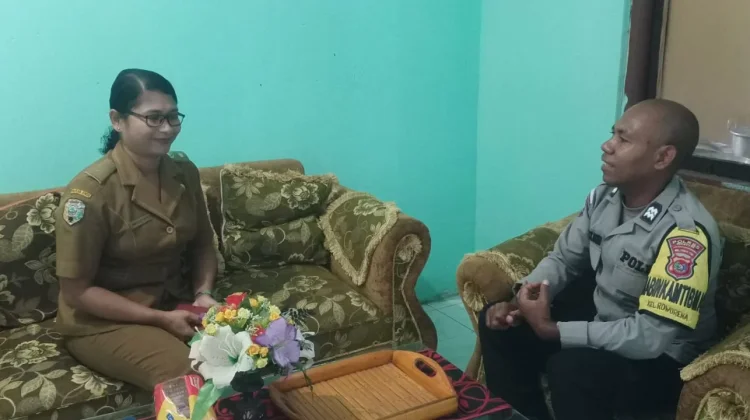Koordinasi Polisi dan Kelurahan Perkuat Kamtibmas di Roworena