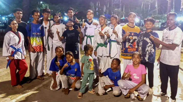 Alok Taekwondo Club Sikka Andalkan Swadaya menuju Kejurnas Nasional