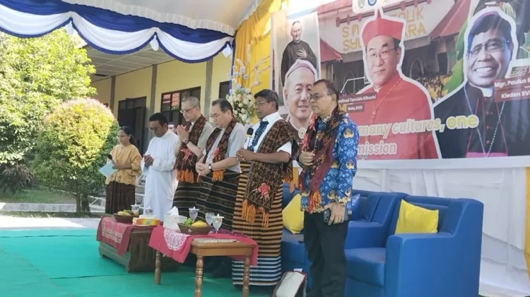 Bupati Ende: Kota Kecil dengan Peran Besar bagi Bangsa