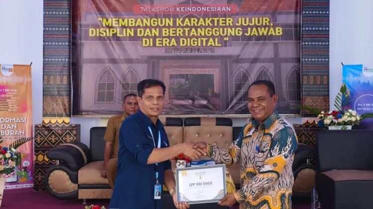 SMAK St. Petrus Ende Apresiasi Kemitraan dengan RRI