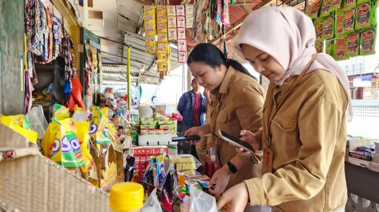 Pedagang Pasar Wolowona Diingatkan Terapkan Cek KLIK