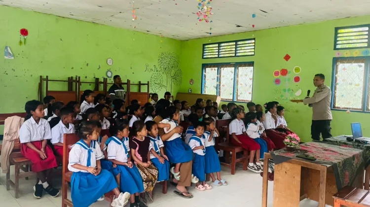 Cegah Perundungan sejak Dini, Polsek Wolowaru Edukasi Siswa SDK Wolontopo I