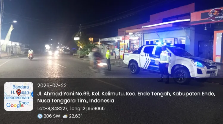 Patroli Blue Light Satlantas Polres Ende Tekan Risiko Kecelakaan Malam