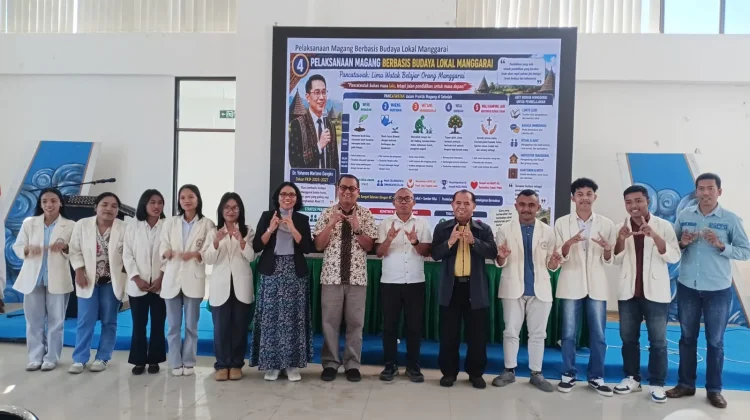 Dekan FKIP Unika Ruteng Bekali 576 Mahasiswa Magang, Perkuat Kompetensi Calon Guru