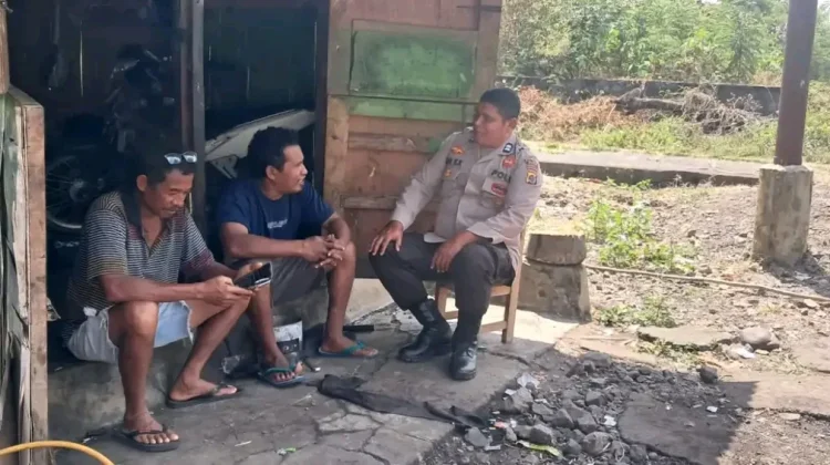 Bhabinkamtibmas Nginamanu Ajak Warga Perkuat Kamtibmas