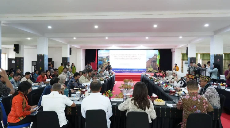 Reses di Mabar, Komisi IX DPR RI Serap Aspirasi Kesehatan dan Ketenagakerjaan