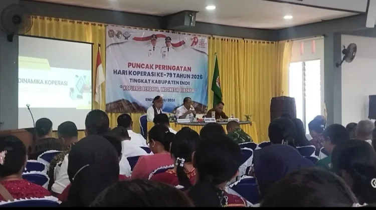 Bupati Ende Soroti Rentenir Berkedok Koperasi saat Dialog Peringatan HUT