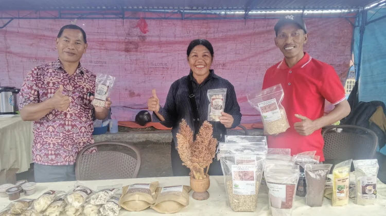 Yayasan Ayo Indonesia Kenalkan Ragam Olahan Sorgum di Bazar UMKM Manggarai