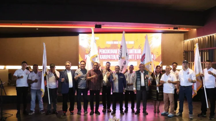 Wakil Gubernur Lantik Pengurus PERBATI, Targetkan Emas Tinju di PON 2028