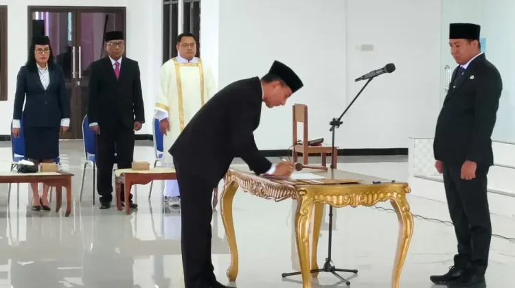 Sekda Sikka Dimutasi, Bupati Tegaskan Berdasarkan Sistem Merit Nasional