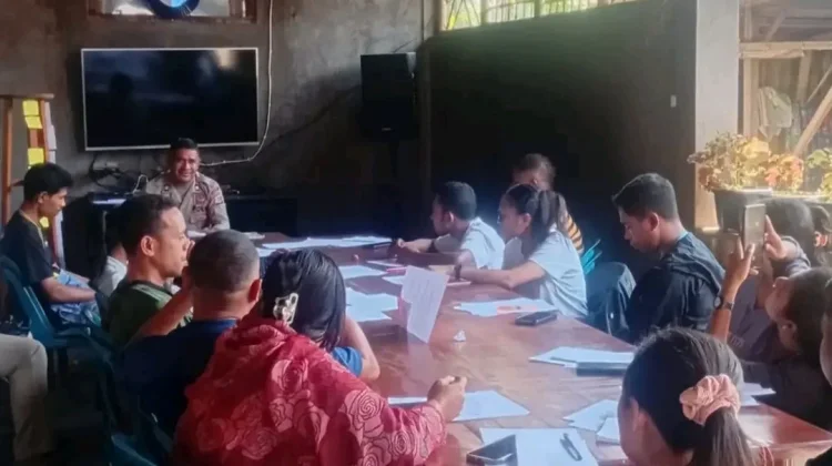 Bhabinkamtibmas Polsek Aimere Bekali Calon Pengantin Cegah KDRT