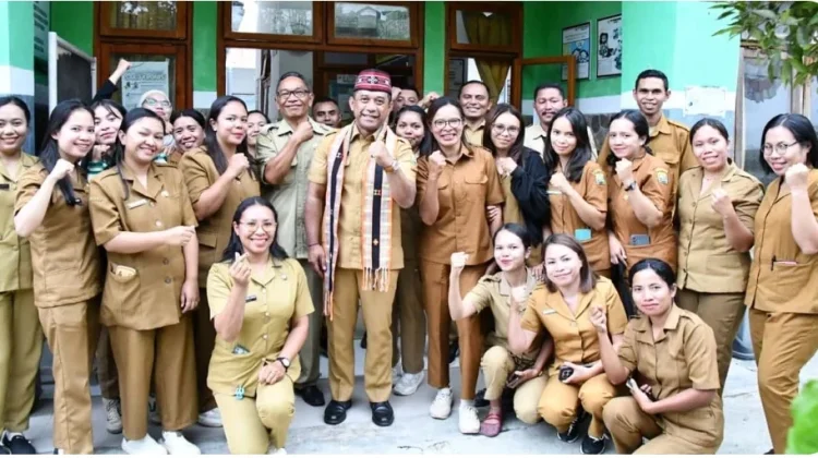 Audiensi dengan Nakes Puskesmas Bea Mese, Bupati Hery Dorong Pelayanan Prima