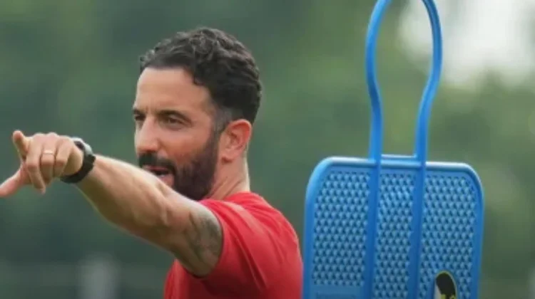 AC Milan Boyong Bintang Utama Hadapi Chelsea di Jakarta