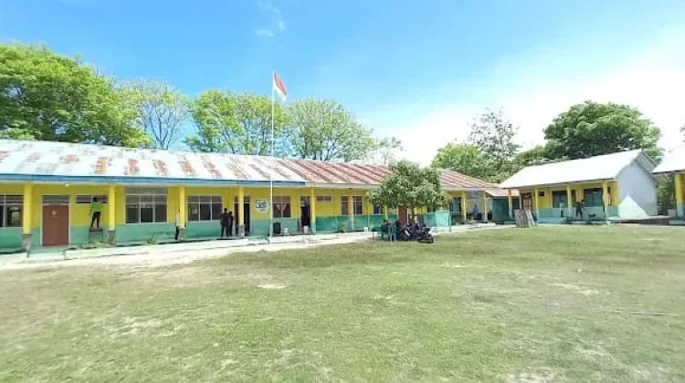 Guru di Manggarai Timur Klaim Dinonaktifkan Tanpa Surat Pemberhentian