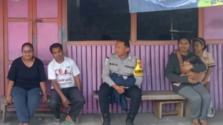 Jaga Kamtibmas, Bhabinkamtibmas Ngadhamana Intensifkan Patroli Dialogis