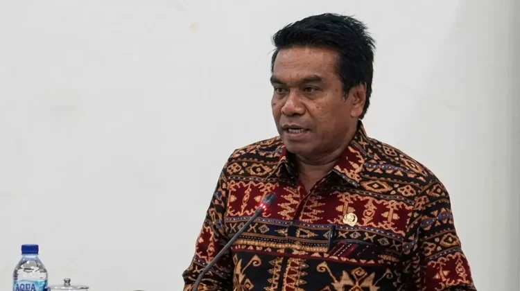 Ketua DPRD Bantah DPRD Hambat Penundaan Pilkades Sikka hingga 2027