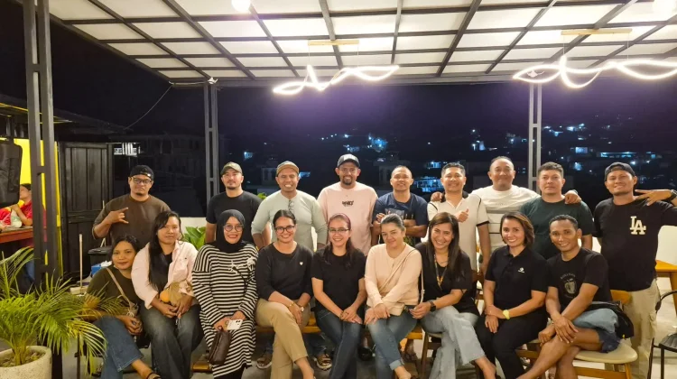 22 Tahun Bersama, SMANSA 04 Ende Perkuat Solidaritas Lewat Program SSS