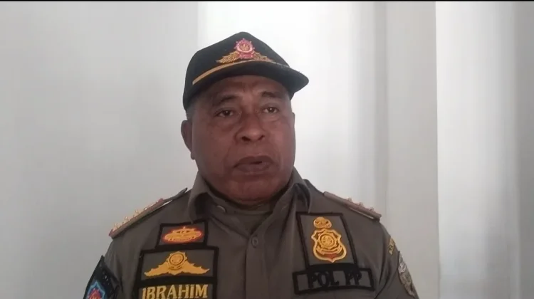 Satpol PP Ende Tertibkan Pelajar Berkeliaran saat Jam Belajar Sekolah