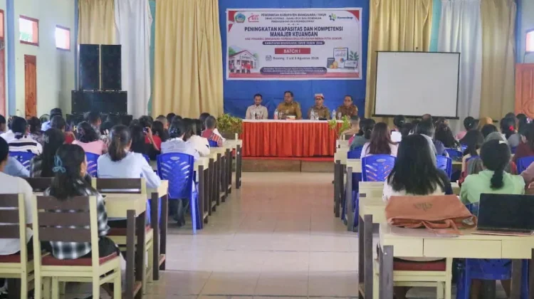 Bupati Manggarai Timur Tekankan Integritas Pengelolaan Koperasi Merah Putih