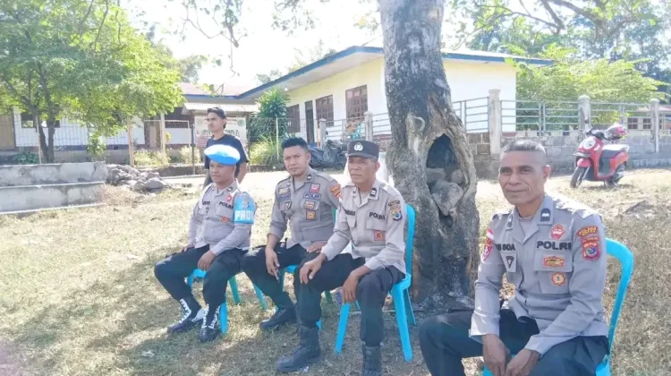 Polsek Soa Amankan Turnamen Sepak Bola Antar Desa Sambut HUT RI ke-81