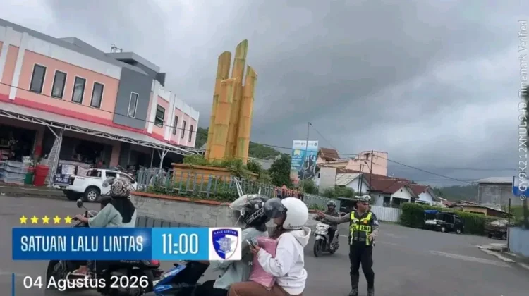 Satlantas Polres Ngada Tingkatkan Patroli Demi Kamseltibcarlantas