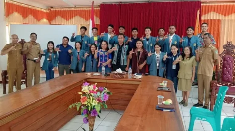 Mahasiswa MBKM Unwira Bangun Website Desa Painapang untuk Promosi Potensi Lokal