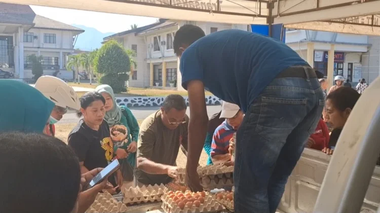 Pemkab Ende Gelar Pasar Murah, Ringankan Beban Masyarakat