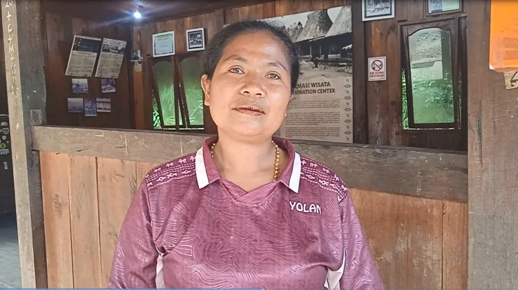 Akses Jalan Menuju Kampung Adat Bena Rusak, Warga Minta Perhatian Pemerintah